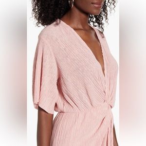 NWT! All In Favor Light Pink Midi Dress w Center Twist Knot & Deep V Neck, MED